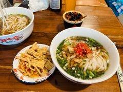 -矮子粉店1985·长沙米粉(湘春路店)