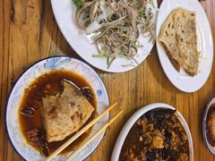 -溢心园香河肉饼总店