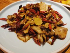 干椒炒牛肝菌-滇铺子·云南特色菜·第九届野生菌美食节(东风东路c86店)