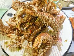 -嗨辣小聚·盘锦河蟹·海鲜烧烤龙虾(盘锦十年好店)