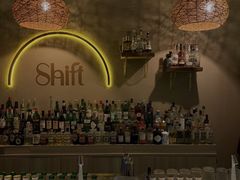 -Shift cocktail bar鸡尾酒吧