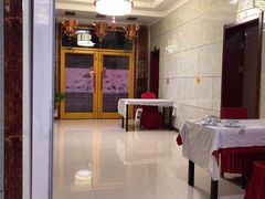 -宾朋海鲜美食特色餐厅·纯手工鲅鱼水饺(兴海路店)