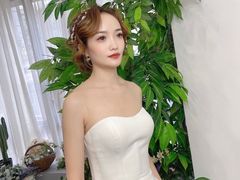 -群丽化妆摄影美甲纹绣培训学校