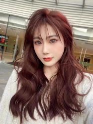 -时尚殿堂明星门店