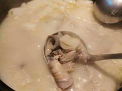 竹笙王猪肚鸡-顺德公广东猪肚鸡·煲仔饭(白石洲店)