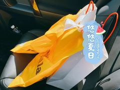 -枫叶小镇奥特莱斯