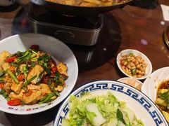 -富正毅三下锅(体育馆店)