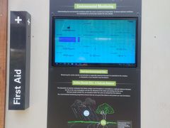 -怀托摩萤火虫洞