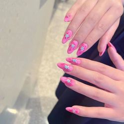 -悠禾·美甲美睫·皮肤管理