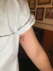 -脱白计划纹身集团