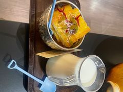 -桥边小楼·手工云南菜·古城观景小楼