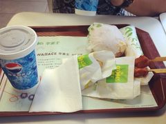 华莱士(光华店)-华莱士·全鸡汉堡(光华路店)