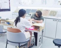 -芊冉•美甲美睫纹绣