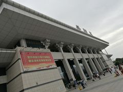 -岳阳东站