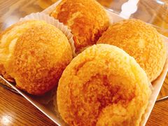 牛油果泡芙-丁香西饼屋(桂林路店)