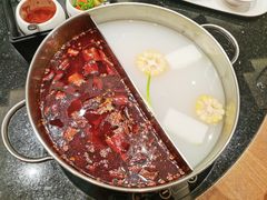 双拼鸳鸯锅-协成海鲜火锅(情侣路店)