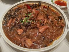 小鸡炖蘑菇-九转小磨·非遗东北菜旗舰店