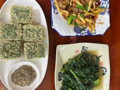 -苗湘食府(十年店)