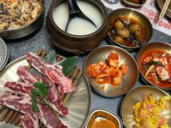 -草家酱蟹炭火烤肉店(珲春南路二店)
