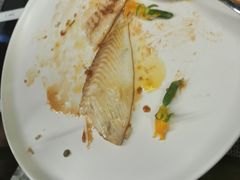 -卡普里披萨·牛扒·下午茶