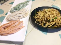 -南城十里潮汕鲜牛火锅·鲜虾生滚粥(融汇老商埠店)
