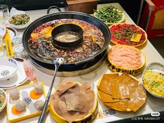 -花房村老火锅(巴南万达店)