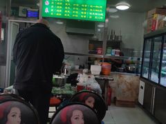 -小白房辣焙子(西落凤街店)