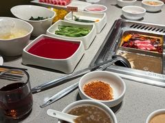 -海底捞火锅(宝龙广场夜宵主题店)