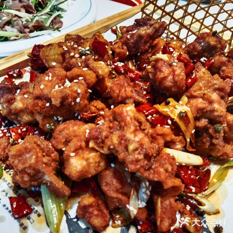 51天穆掌勺人新店开业，现试营业中。[呲牙]