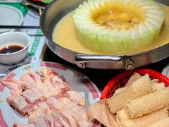 -禄婶鸡煲·打边炉