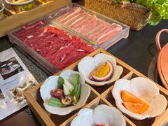 -菌自由丨野生菌火锅特色庭院餐厅(丽江古城店)