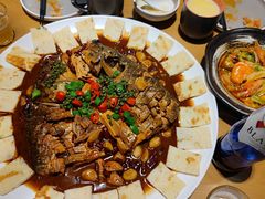 -宴小馆·小海鲜青岛菜(五四广场店)