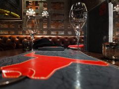 -恰餐厅及酒吧 CHAR Bar & Grill (北京丽都皇冠假日店)