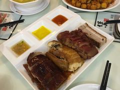 -新大咀港式茶餐厅(宝山万达店)