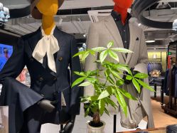 -BRANS PORO布朗斯伯勒西装高级定制·瑞璞西装(金陵店)