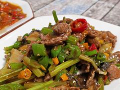 牛三宝-南雄雄州土菜餐厅(粤北大厦店)