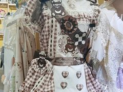 -甜镜物语 LOLITA·汉服·JK制服三坑生活馆(滨江道店)