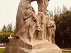 -上海市龙华烈士陵园