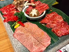 -炼火烤肉店