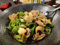 -新李记 · 口味菜馆(南郊公园店)