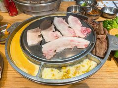 -姜虎东白丁烤肉(虹桥天地店)