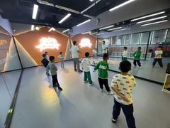 -U.P流行舞蹈文化艺术中心(财富星座店)