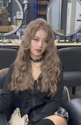 -藤野造型烫染·漂发