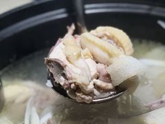 竹笙椰子鸡-百年果林椰子鸡(中洲店)