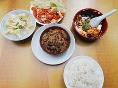 -十一街苍蝇馆子转经消江湖菜(九眼桥十一街店)