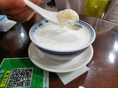双皮奶-仁信老铺甜品(北京路店)