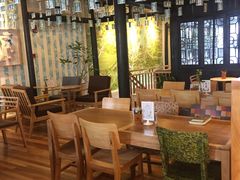 -猫的天空之城概念书店(杭州南宋御街店)