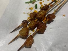 -罗霸蛮老岳阳大排档·鲜货烧烤·土吊子煨砂锅烧菜