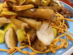 -菌之家·专业纯野生菌火锅·特色炒菌