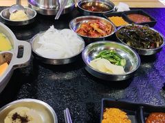 -哈哈碳都·牛肋条无限自助烤肉(宝龙店)